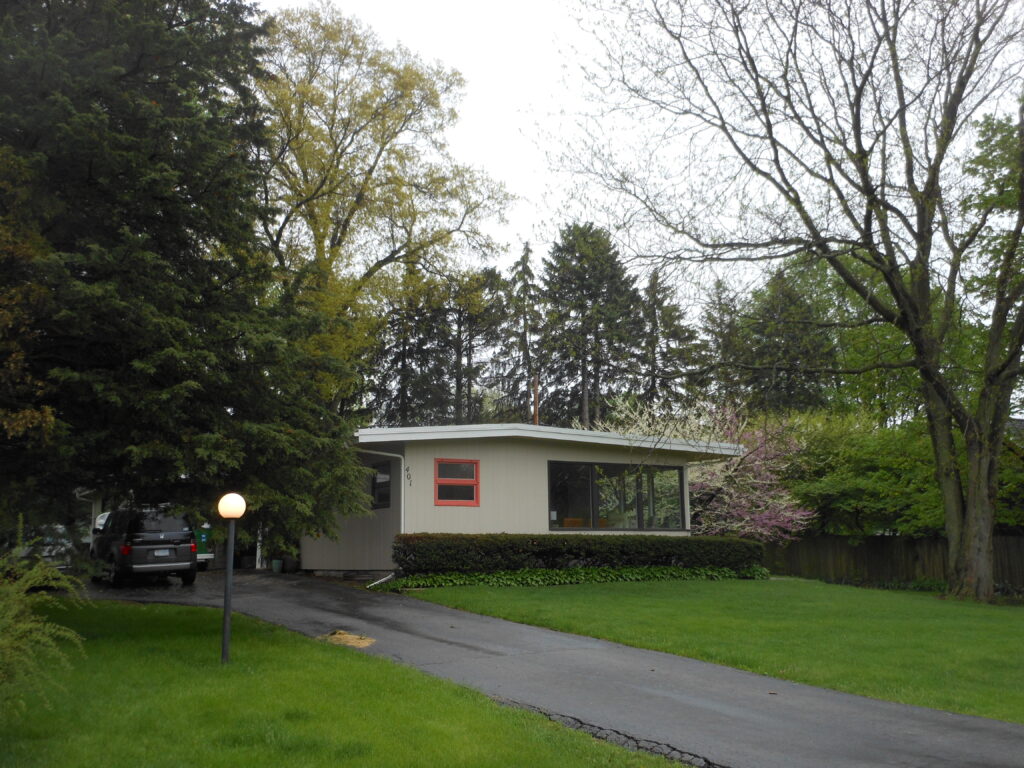 Modern - 401 Charles-1